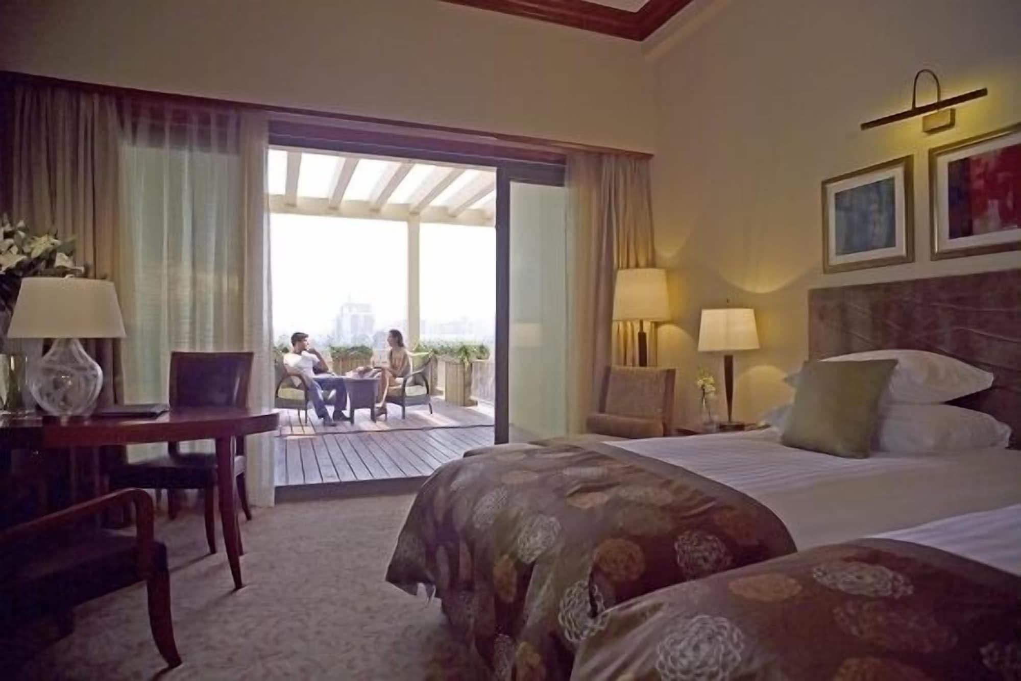 New Century Grand Hotel Kaifeng Exterior photo