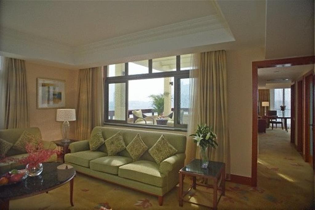New Century Grand Hotel Kaifeng Exterior photo