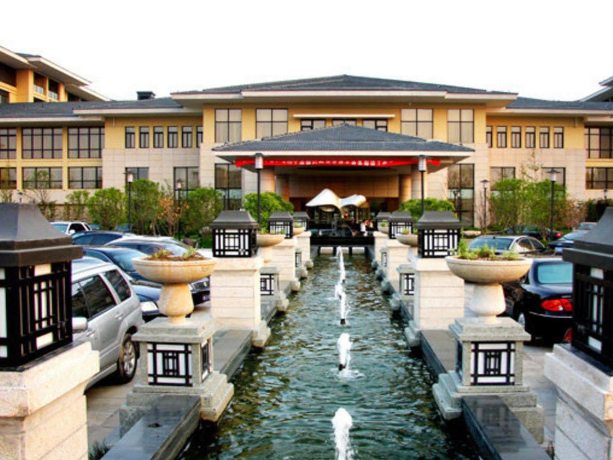 New Century Grand Hotel Kaifeng Exterior photo