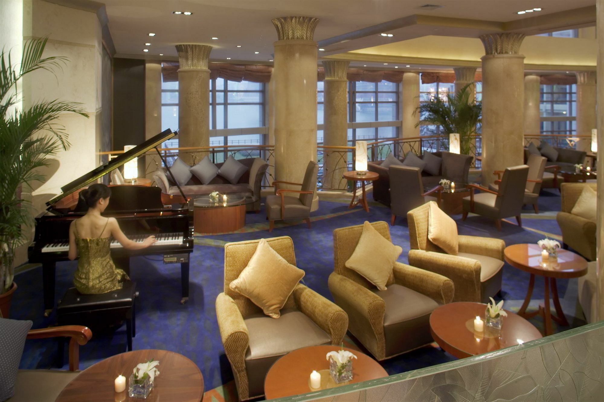 New Century Grand Hotel Kaifeng Exterior photo